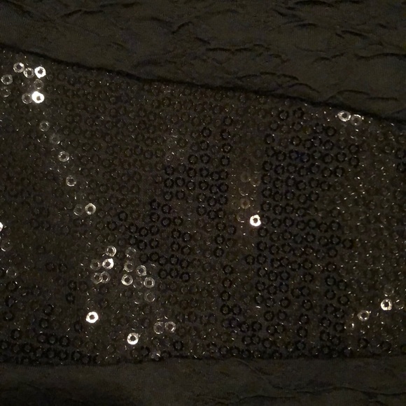 Forever 21 Mini Black Skirt - Picture 3 of 6